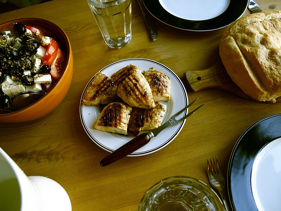Mediterranean Grilled Chicken Salad
