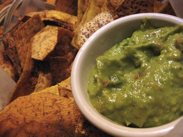 Guacamole & Baked Tortilla Chips